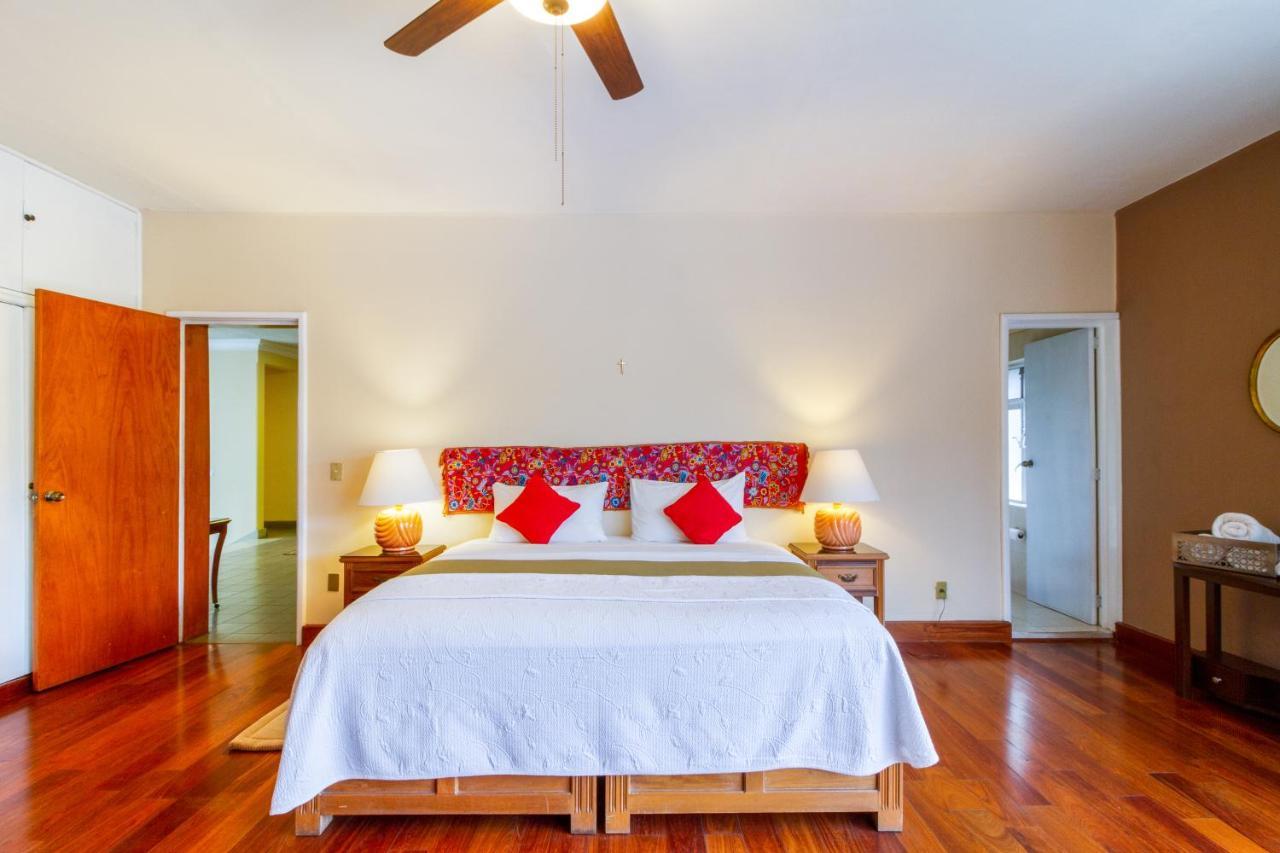 Casa De Luz Hotel Guadalajara Ngoại thất bức ảnh