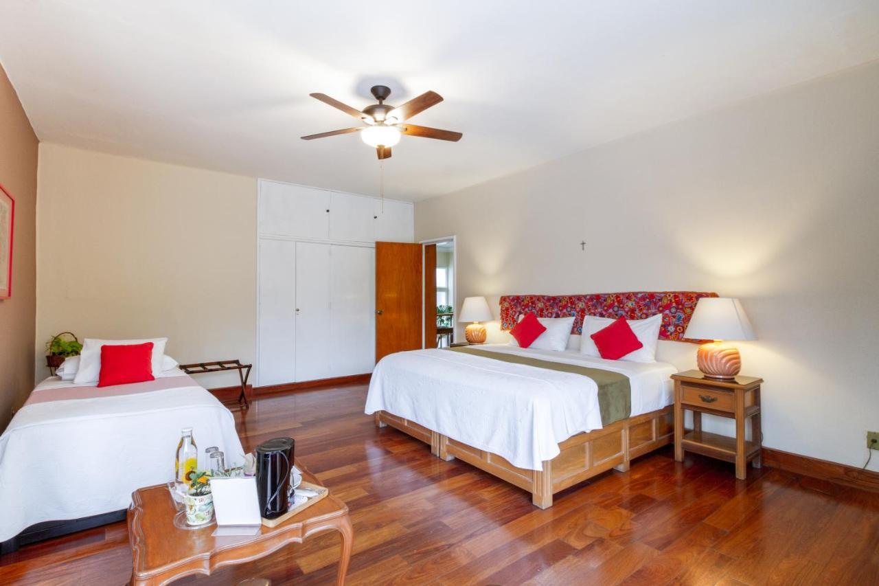 Casa De Luz Hotel Guadalajara Ngoại thất bức ảnh