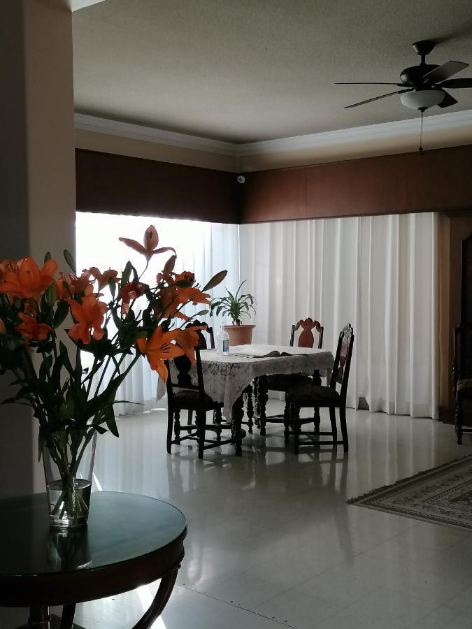 Casa De Luz Hotel Guadalajara Ngoại thất bức ảnh